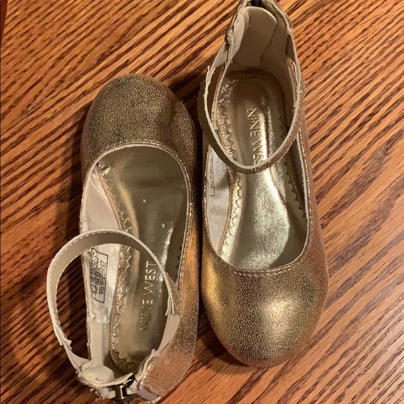 girls ankle strap shoes